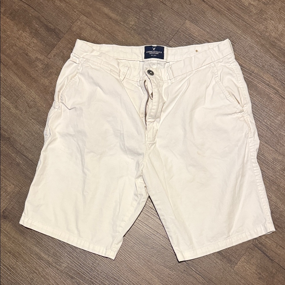 American Eagle Outfitters Cream Flat Front Shorts